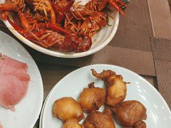 -飨食汇全日制餐厅·昆山皇冠假日酒店(九方店)