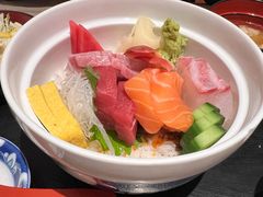 -小山日本料理(兴业太古汇店)