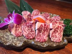 顶级牛小排-食也烧肉(临平店)
