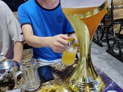 超大杯啤酒 40/瓶-来一串淄博烧烤(烟大店)