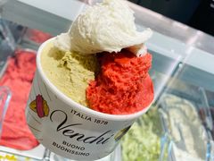 -VENCHI 闻绮(上海佛罗伦萨小镇店)