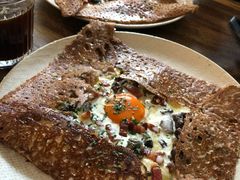 鸡蛋蘑菇熏肉荞麦可丽饼-RAC BAR(安福路店)