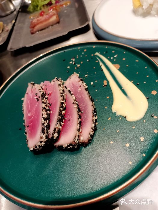 猛古里烤肉自助(荟聚中心店)嫩烤金枪鱼图片