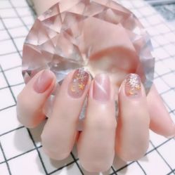 -悦指间美甲美睫