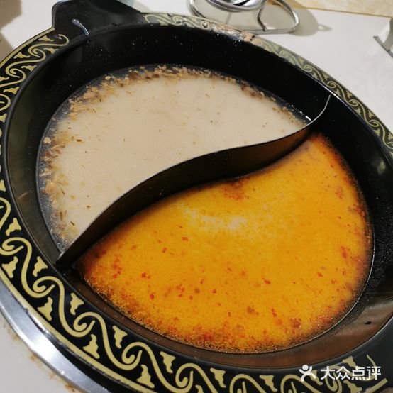 一锅糟粕醋火锅