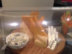 -亮马河饭店翠雅咖啡厅