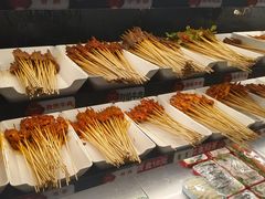 -佰人王串串香火锅(洋珠巷店)