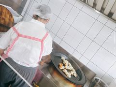 -黄阿姨锅贴大王(万航渡路店)