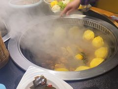 -锅老头海鲜铁锅炖