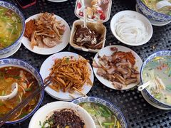 -桥香园云南过桥米线(金马碧鸡店)