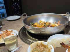 -七欣天香辣蟹火锅(上海银亿滨江店)