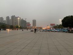 -岳阳东站
