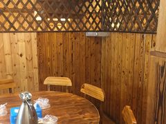 包厢-老东镇啤酒屋海鲜加工·蒸汽海鲜·海鲜烧烤(台东店)