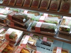零售区-山崎面包(静安久光店)