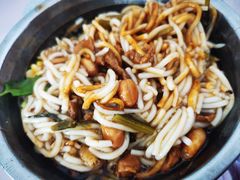 -灵山卢梅燕粉店