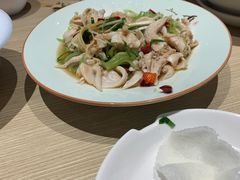 葱油鸟贝-小船渔村•大连菜•大连焖鱼(黄河路店)