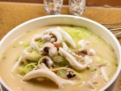 -蓝港海鲜厨房(闽江路店)