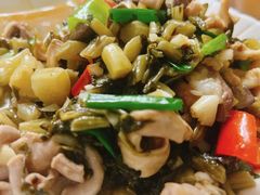 -黄记四更烤乳猪店