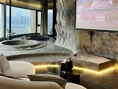 -Yolo私汤温泉设计师酒店(重庆南滨路店)