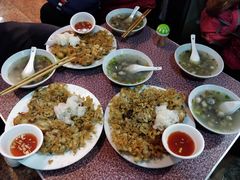 -建国蚵煎蚵面