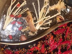 -潮火锅·麻辣牛肉火锅(观音桥方圆·LIVE店)