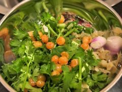-鸿顺老铁锅美蛙鱼府(解放碑店)