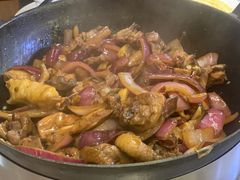 -胡须佬鸡煲四季火锅店(石厦西村直营店)