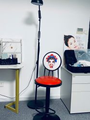 -杉惠素颜美妆皮肤管理中心