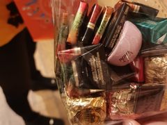 -VENCHI 闻绮(上海佛罗伦萨小镇店)
