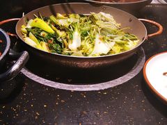 -吃饭皇帝大土家民族菜(正大广场店)