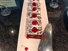 -澳门旅游塔360°旋转餐厅(南湾湖广场店)