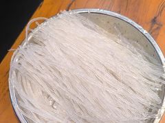 -山河屯铁锅炖(哈西站店)