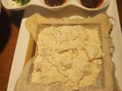 -95号酱骨·一块豆腐(展春园西路店)