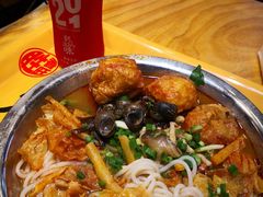 -胜香旺·老柳州螺蛳粉(维多利亚店)
