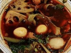 -辣妹子麻辣烫