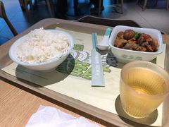 -老乡鸡(上海品尊国际中心店)