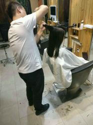 -马克男发时尚店