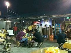 -胖哥牛蛙龙虾烧烤城(育才路店)