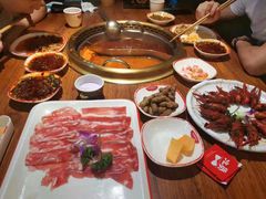 -渝都辣夫重庆老火锅(华新店)