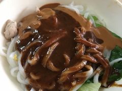 -华威达牛庄(黄埔大道西店)