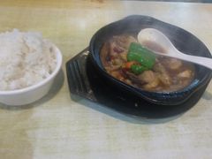 -杨铭宇黄焖鸡(下马坊店)