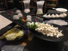 -煲宫猪肚鸡(昆山金鹰国际购物中心店)