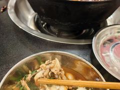 -鸿顺老铁锅美蛙鱼府(解放碑店)