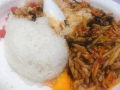 鱼香肉丝饭-阳阳中国饭(北京荟聚店)