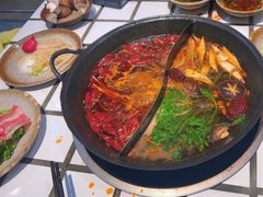 -贰回巷火锅馆(钟楼店)