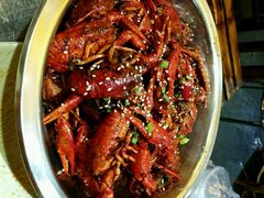 -巴厘龙虾·榜首油焖大虾(音乐学院·沿江酒馆店)