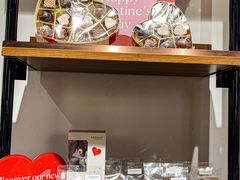 -Laderach 莱德拉(上海环贸iapm店)