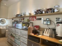 -必胜客(WOW昙华林店)
