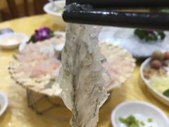 -官塘陈记鱼生·潮汕砂锅粥·牛肉火锅(潮枫路总店)