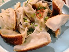 锅贴煎饺-关二哥烧烤(王家湾店)